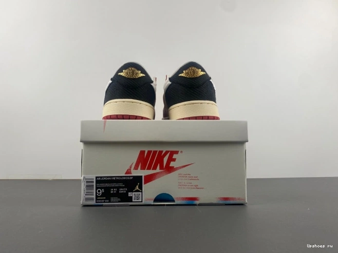 Room Card Trophy Low Jordan (Numbered) Home Rookie OG Retro 1 0423